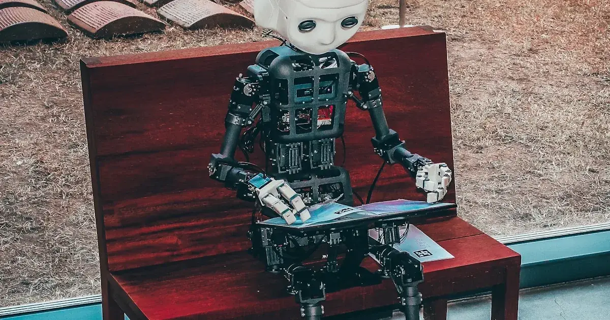 Robot and artificial intelligence at work